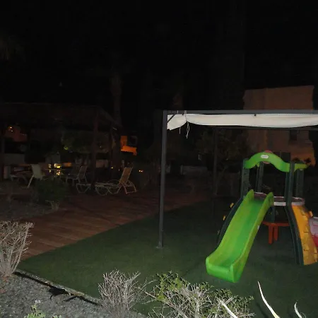 Apartament Yiasemi Court Apartments