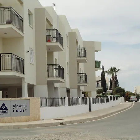 Yiasemi Court Apartments * Paralimni