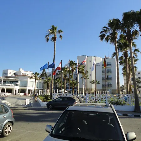 Yiasemi Court Apartments Paralimni